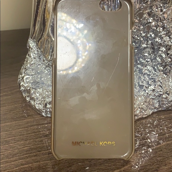 MICHAEL KORS Card Holder iPhone 5 & 5s Case - Picture 5 of 6